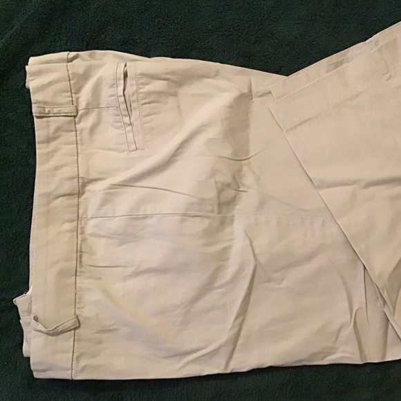 Women's Beige Capris - Picture 1 of 5